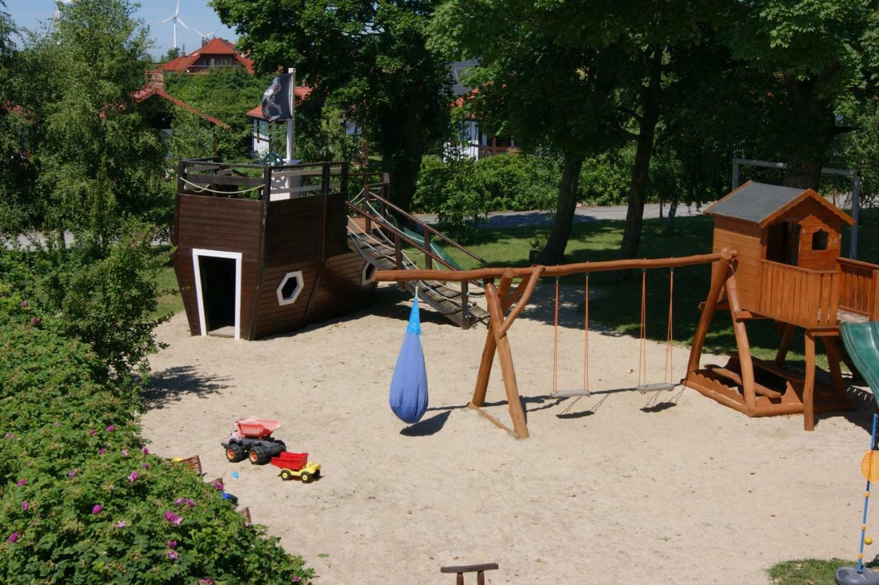 Kwatery Prywatne Dzika Roza Ujście-Darłowskie Exterior photo